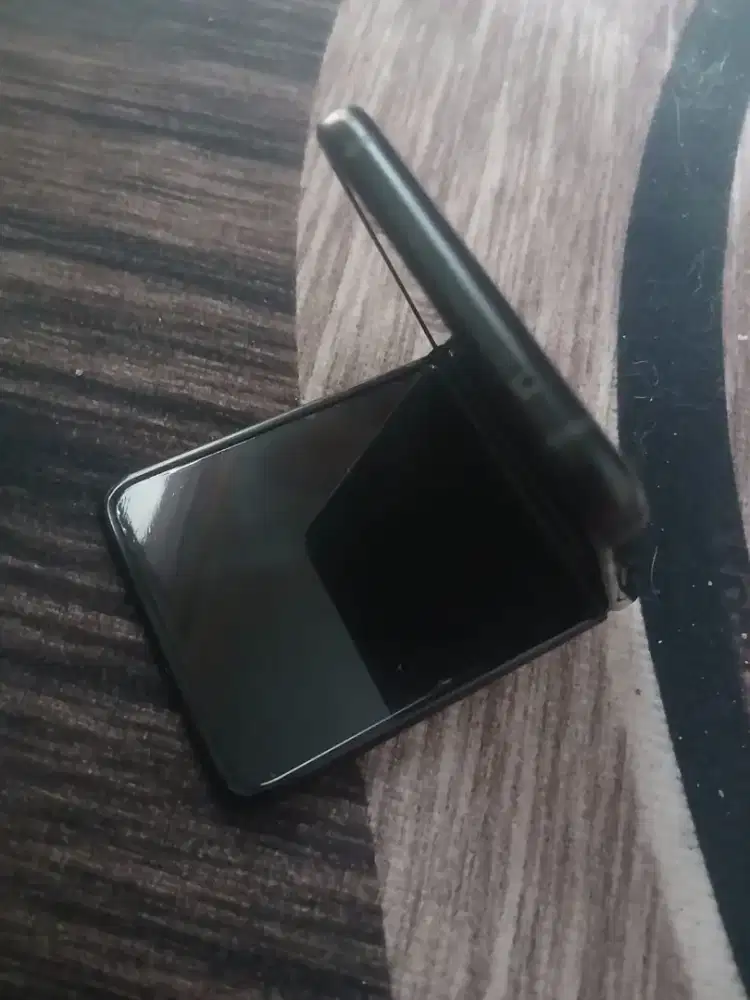 Jual Samsung Z FLIP 3 - Normal siap pakak