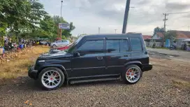 Dijual cepat suzuki escudo
