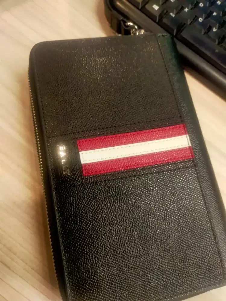 Second dompet pria good condition