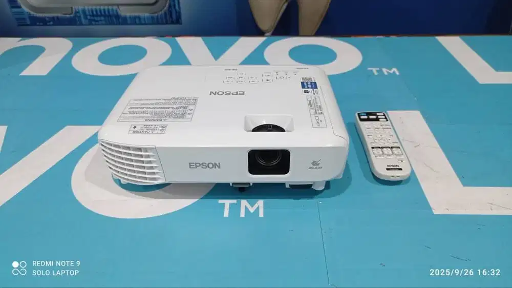 PROYEKTOR EPSON EB-E01 SPEK TINGGI XGA/HDMI 3300 ANSI ISTIMEWA SEGEL