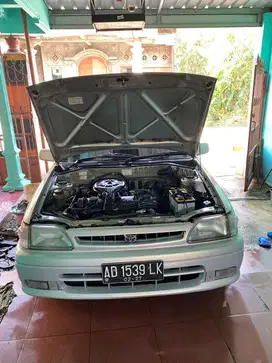 Dijual Toyota Starlet tahun 1995, Silver metalik
