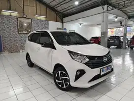 (Km 17 rb) Daihatsu SIGRA R 1.2 Bensin MT 2022 Putih