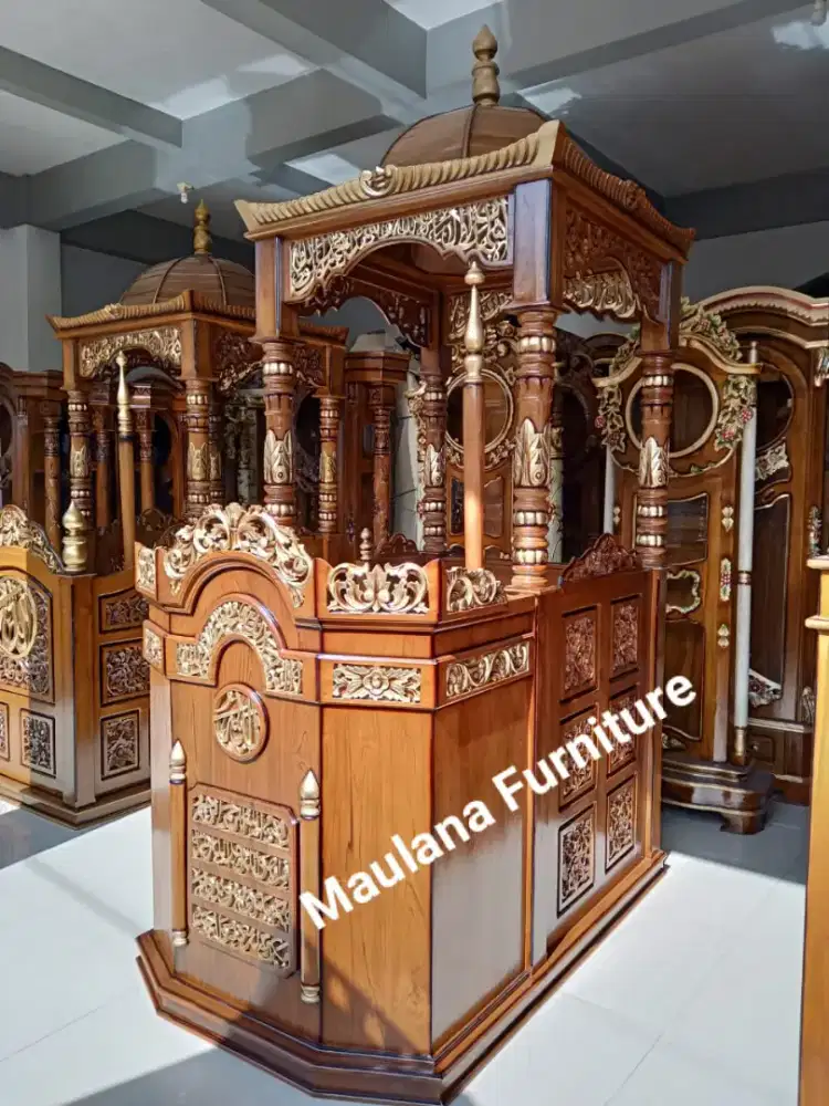 Mimbar masjid minimalis kubah tangga besar