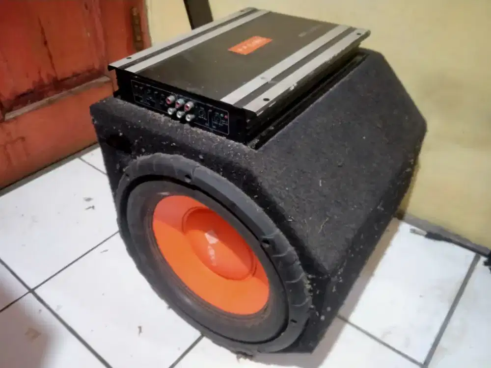 Woofer AWV plus Amplifier ADS 1000w