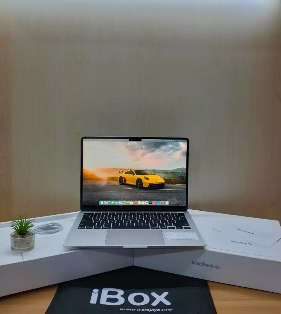 Macbook Air M4 2025
