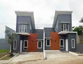 Rumah luas 2 lantai 3 kamar tidur Sukaraja Bogor bisa KPR strategis tol BORR 6 menit LRT cilembut Bogor