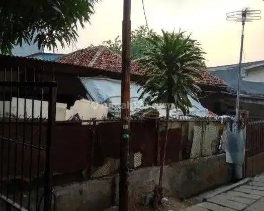 Rumah Tua di Bungur Kemayoran Hitung Tanah Luas 445m