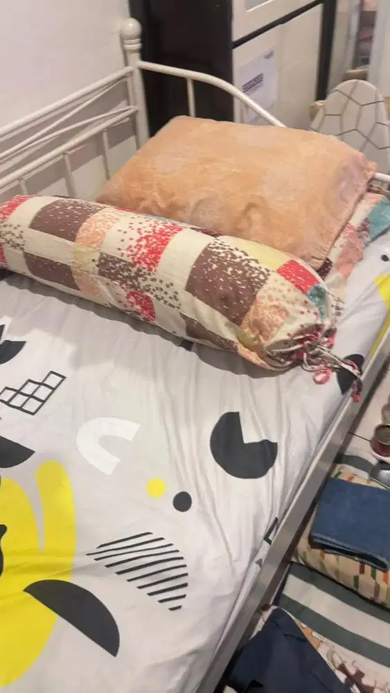 Tempat Tidur Plus Kasur Ukuran 90x200