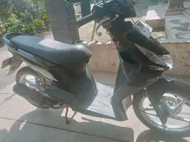 Jual cepat Honda beat karbu. Siap pakai MTR pajak isi kaeleng panjang.