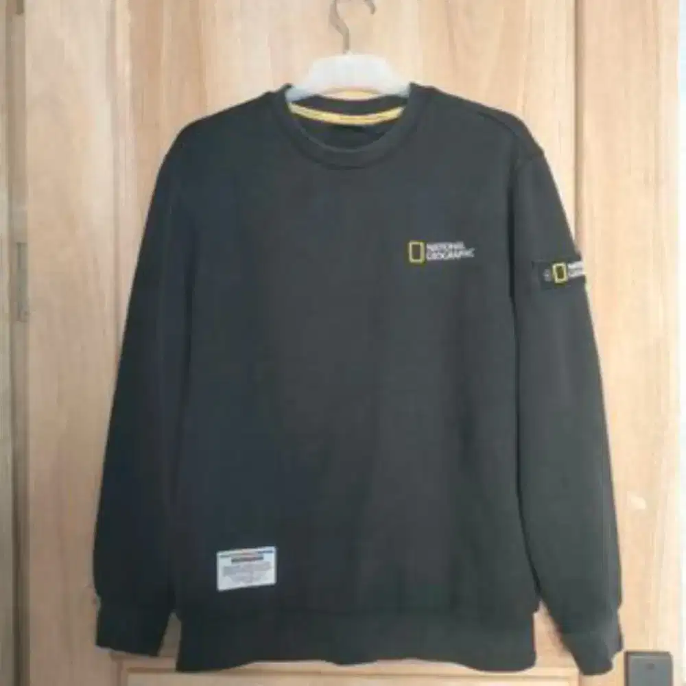 CN national geographic size M