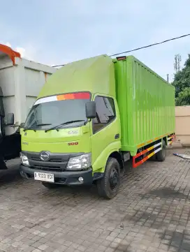 TRUK BOX BESI CARGO CDD HINO DUTRO 136HD LONG XTRALONG 4x2, TH.2023