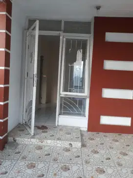 Di jual rumah di serpong terece tangerang
