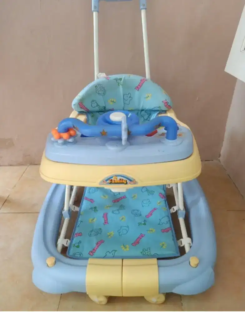 Baby walker untuk balita
