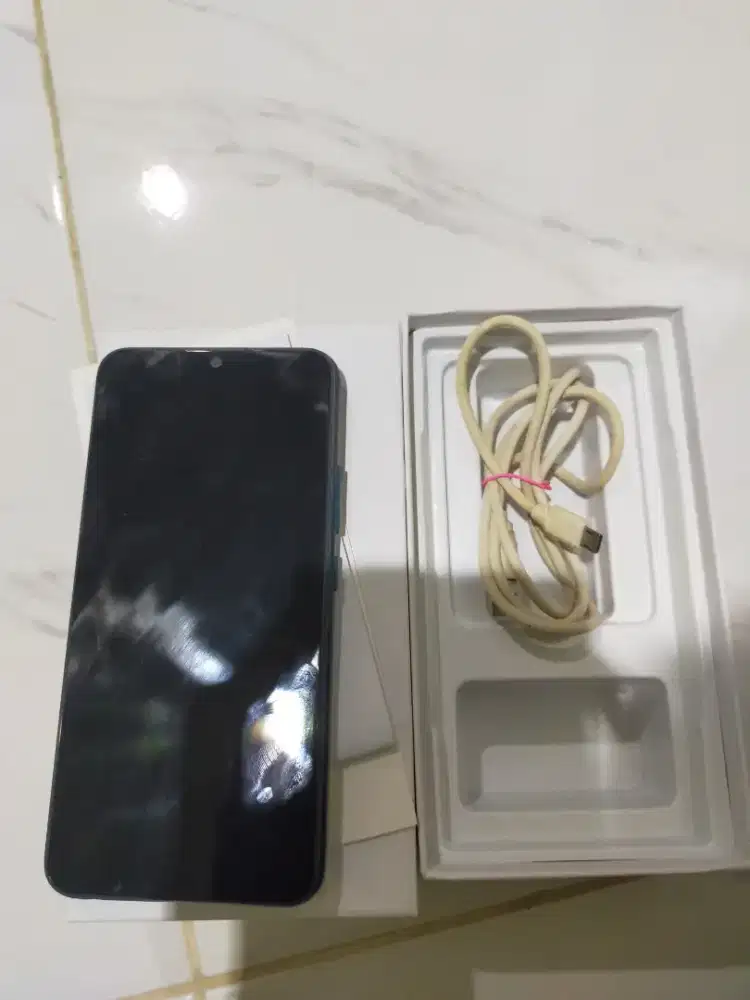 Handpone Vivo Y17