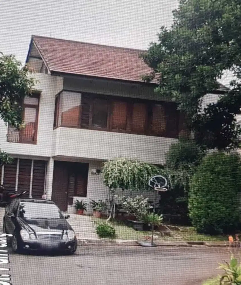 Rumah 2,5 Lantai di Puri Bintaro Siap Huni