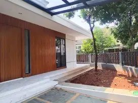 Jual Rumah Hook mewah 2 tingkat lokasi strategis BSD tangerang Selatan