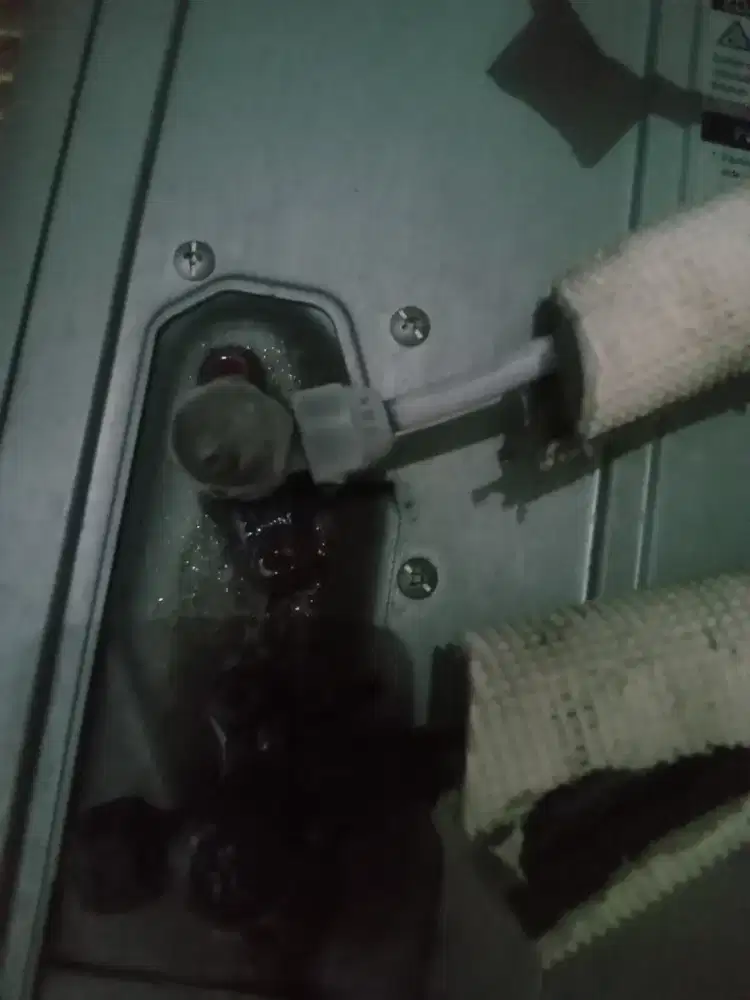 Jasa servis ac bongkar pasang ac
