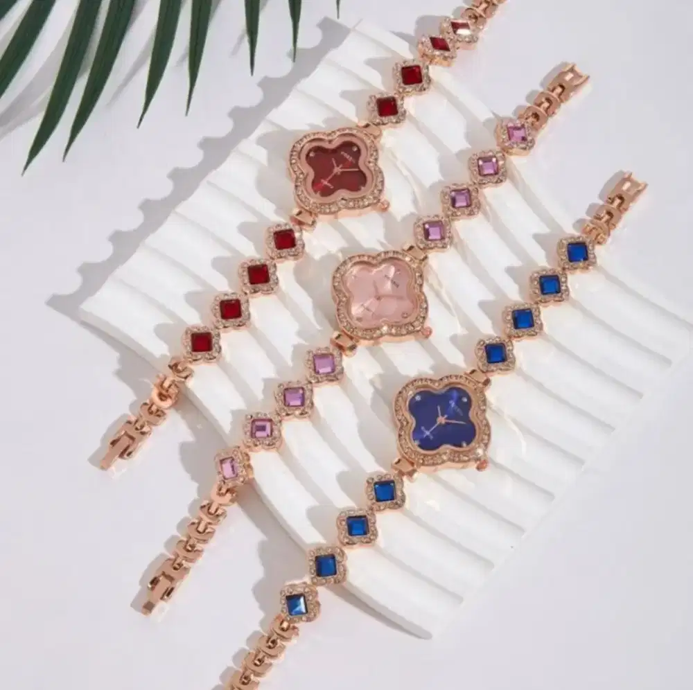 Q20 Jam Tangan Wanita Jewelry Clover