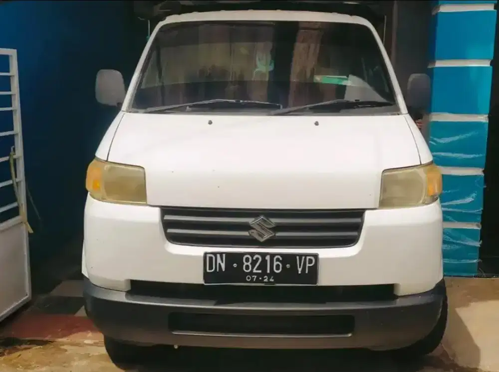 Mobil Pickup Mega Carry tahun 2014 Jarak 61.033 Km 1500cc