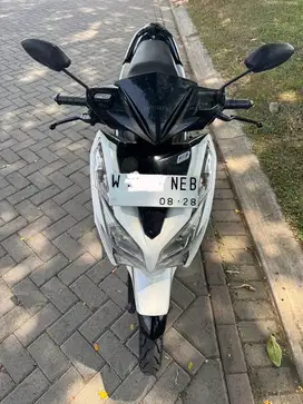 VARIO KZR 125 2013 ISS