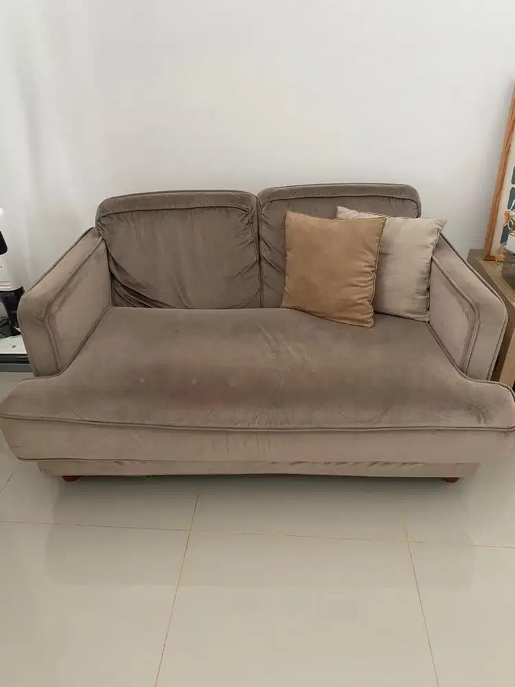 Sofa ex Informa Sudah di Custom Lagi