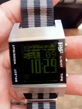 Jam diesel dz 7024 Digital
