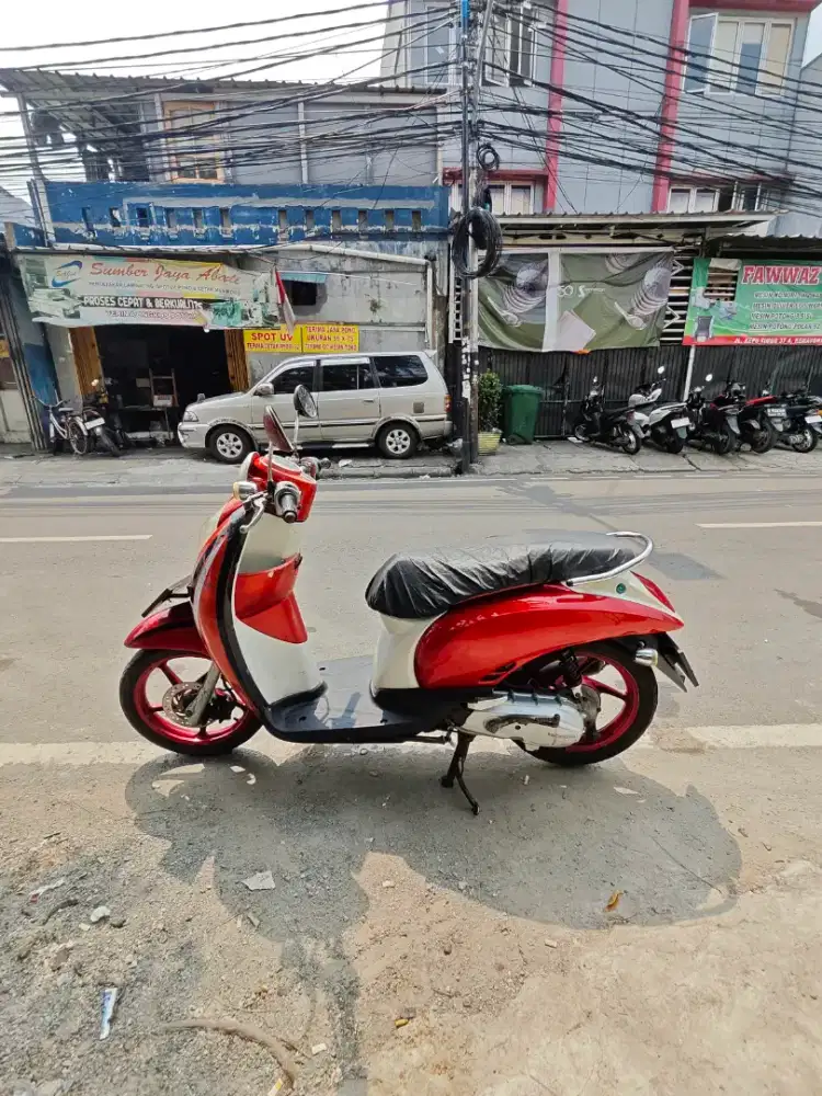 Honda Scoopy Karbu tahun 2012