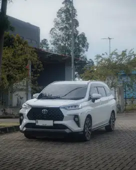 Toyota Veloz Q CVT non TSS