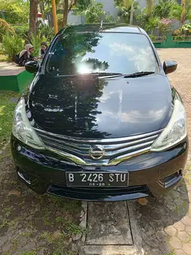 Dijual cepat Nissan Livina SV 2016