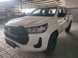 Hilux DC E Mt 4x4