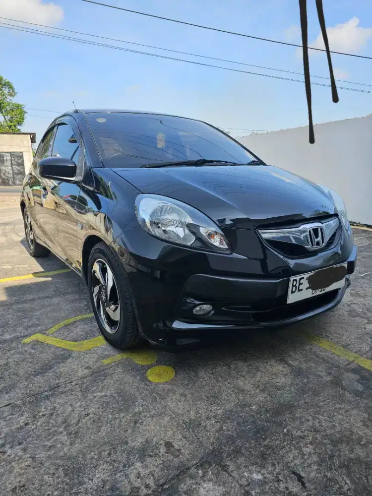 Honda Brio tipe E M/T manual thn 2015