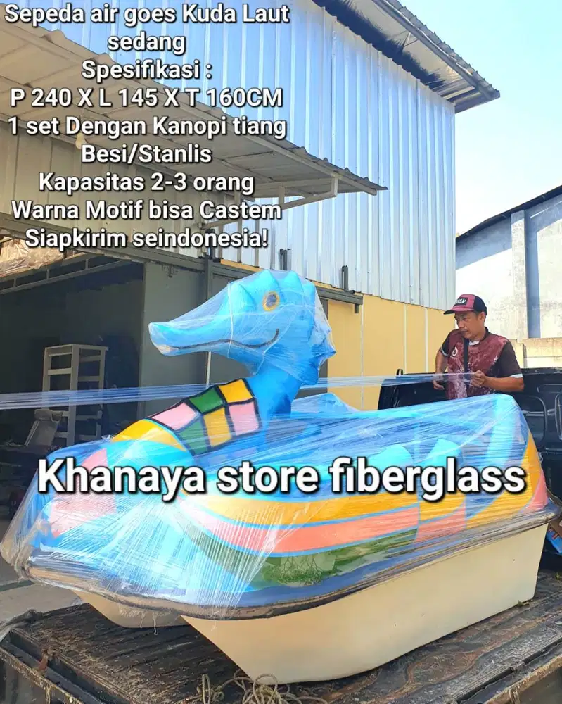 Wisata permainan perahu goes air kuda laut_Sepeda goes air karakter