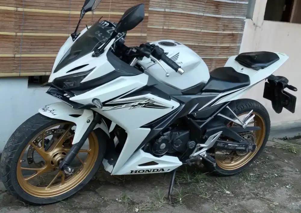 Honda CBR150 facelift