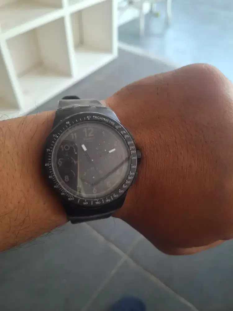 Jam Swatch Black 43mm