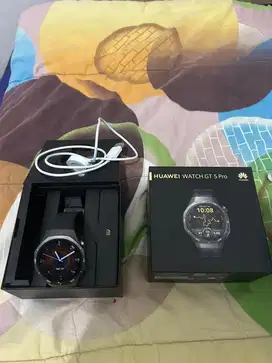 Smartwatch huawei GT 5 Pro + asuransi erafone 3 tahun