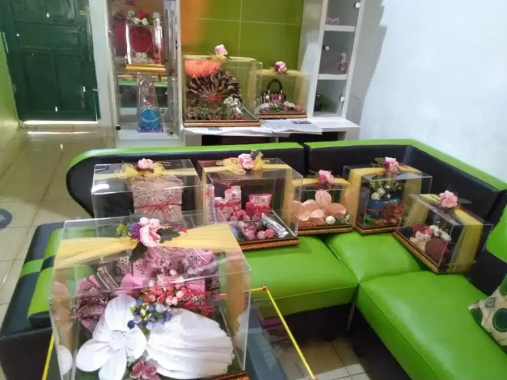 KOTAK HANTARAN PERNIKAHAN