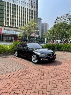 [Low Odo] BMW 320i AT 2016