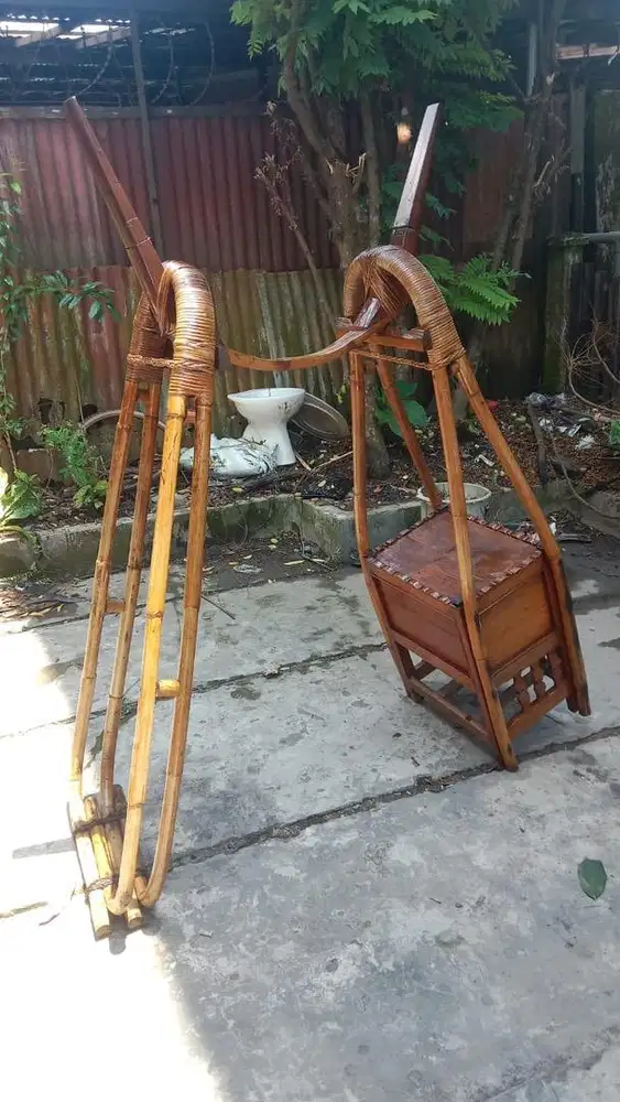 Pikulan khas Soto Madura/Lamongan