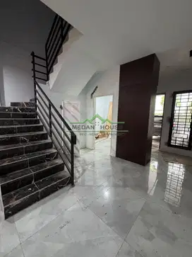 RUMAH BARU KOMPLEK GREENVILLE JL. BAKTI LUHUR DEKAT KPT. MUSLIM