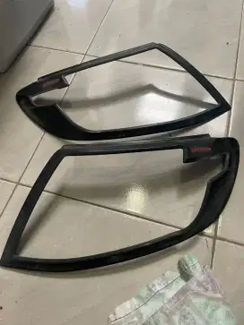 Garnish Headlamp Ford Ranger T6
