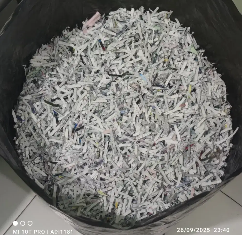 Kertas Cacah Campur ( Paper Shredder )