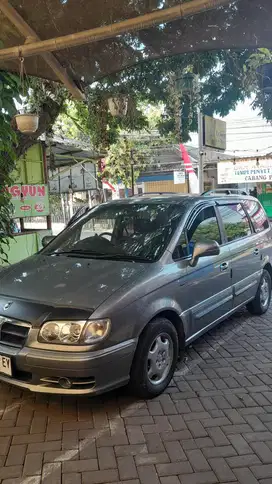 Hyundai Trajet 2009 Bensin