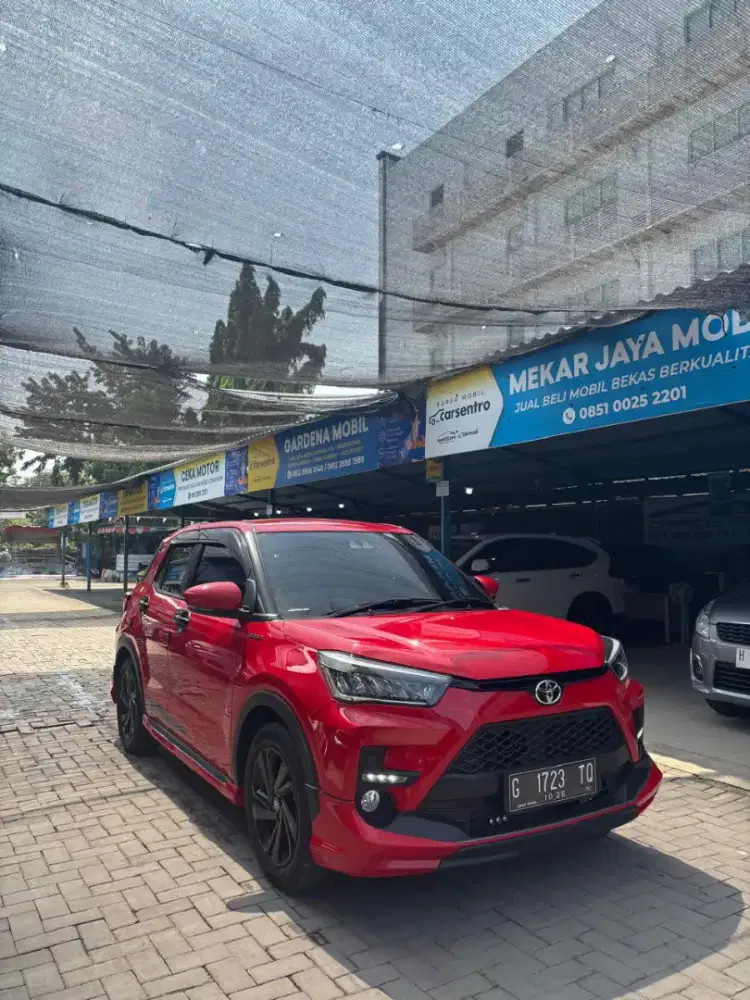 LOW KM 22ribu on going • Toyota Raize 1.0 TSS GR Sport CVT matic 2021
