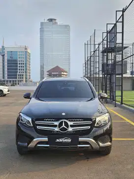 Mercy GLC250 2017 HITAM LOW KM ANTIK