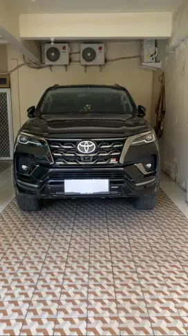 Toyota Fortuner 2023 Diesel