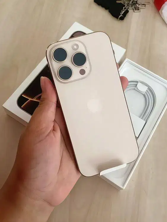 IPHONE 16 PRO KREDIT BUNGA 0%