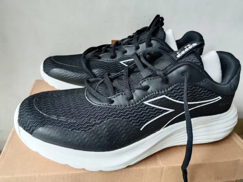 Running Shoes Diadora Mariano Black New