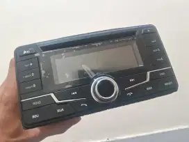 Head Unit double din Sigra