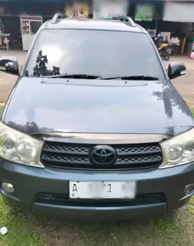 Toyota Fortuner 2010 Diesel