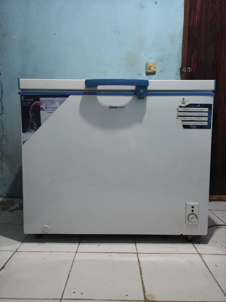 Freezer Changhong CBD 205 SECOND